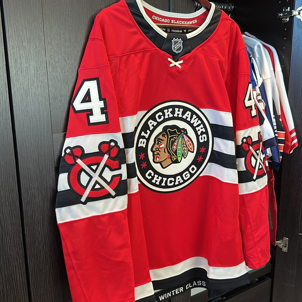 Seth Jones Chicago Blackhawks Fanatics 2025 NHL Winter Classic Premium Jersey - Picture 3 of 9